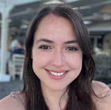Nilüfer Demirhan