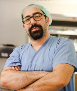 Alper Mete Uğurlu
