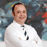 Cem Yılmaz