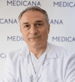 Adnan Sarı