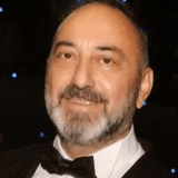 Murat Molu