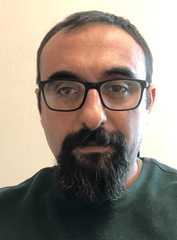Uğur Şafak Erdost