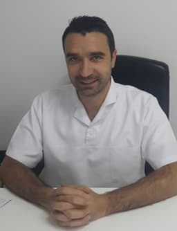 Yener Bardakçı
