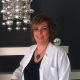 Sibel Özer