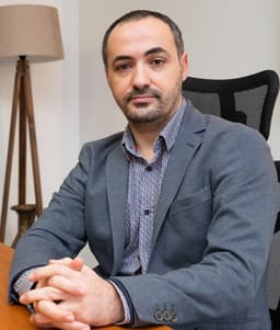 Şener Küçük