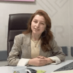 Elif Çakar