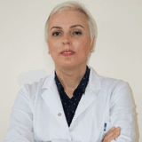 İnci Özer