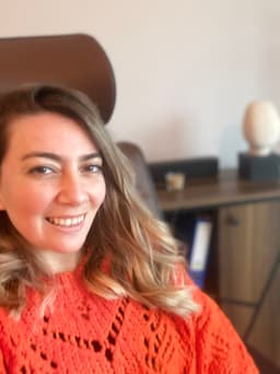 Nur Banu Öz