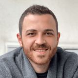 Burak Taş