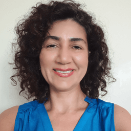 Nilüfer Koçak