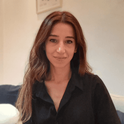 Asiye Usluca