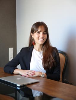 Ayşenur Yazıcı