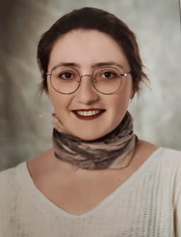 Elif Zeynep Deretarla