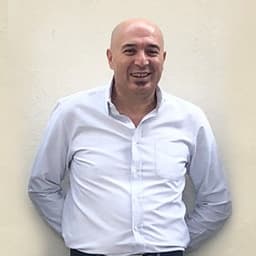 Şenel Karaman