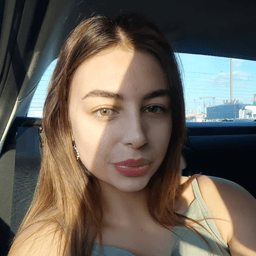 Buse Özçelik
