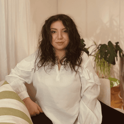 Büşra Doğmuş
