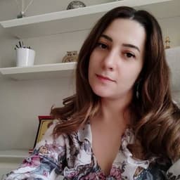 İlke Tarhan