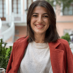Ezgi Öztürk