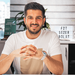 Sezer Bolat
