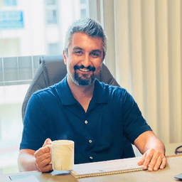İsmail Eren Akçay