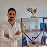 Şiyar Parlak