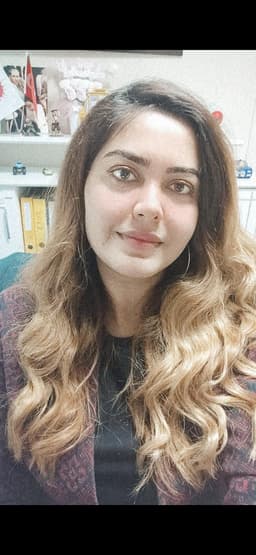 Esra Karacadağ