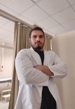 Fırat Göknar