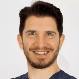 Arda Hacarlıoğlu