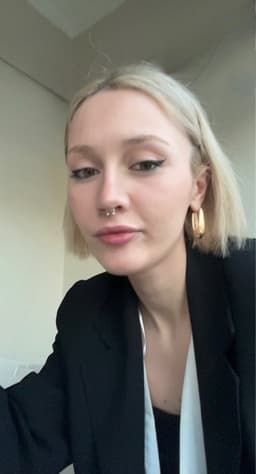 Beste Akgün