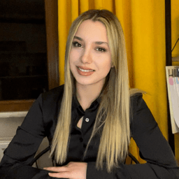 Defne Aktaş