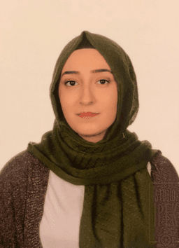 Elif Nur Akdemir Çiçek