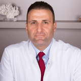 Levend Özkan