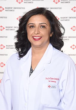 Özlem Sangün