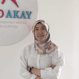 Gülsüm Akay