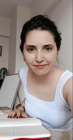 Nida Bakar