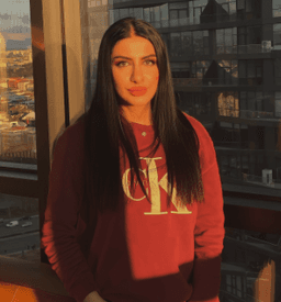 Özge Gümüş