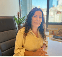 Özgür Akbayır