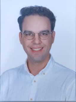 Oğuz Şener