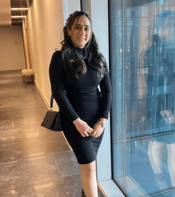 Elif Özer