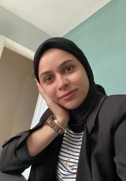Elif Demir Akdeniz