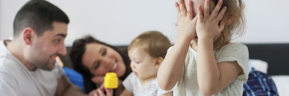KARDEŞ KISKANÇLIĞI VE ÇÖZÜM ÖNERİLERİ