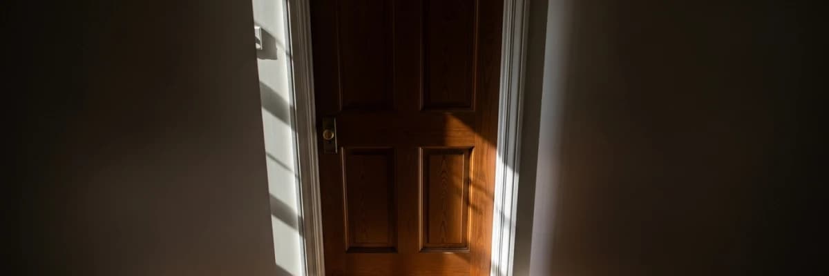 Evde yalnız kalma kaygısı