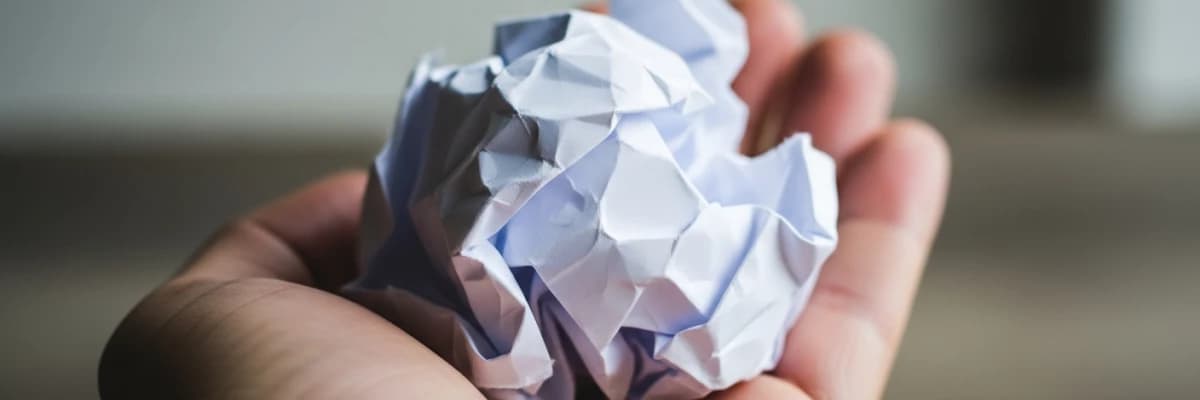 Ergenlerde Öfke Kontrol Problemleri: Nedenleri, Belirtileri ve Etkili Çözüm Yolları