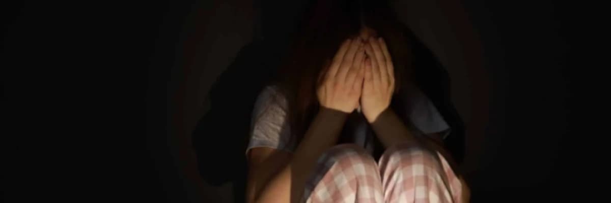 Karanlık Korkusu Nedenleri ve Çözümleri