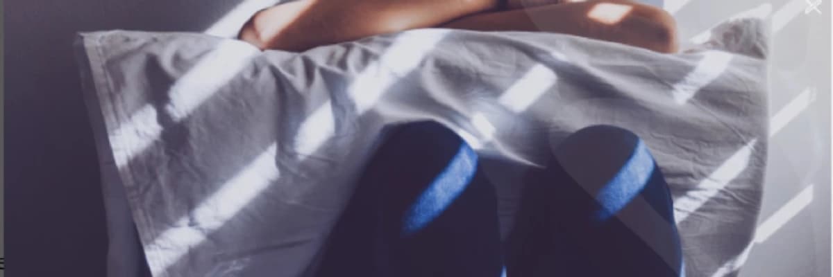 🌈 "Karanlığın Ardında Parlayan Gerçek: Majör Depresif Bozukluk Nedir?" 🌦️