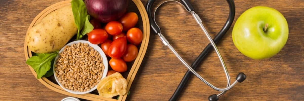 MELANOM TEDAVİSİNDE VE POSALI BESLENMENİN KATKISI