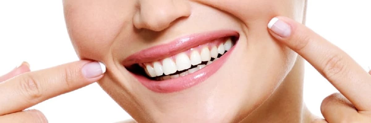 Porselen Lamine Veneer Tedavisi: Estetik ve Sağlık Açısından Önerilen Bir Seçenek