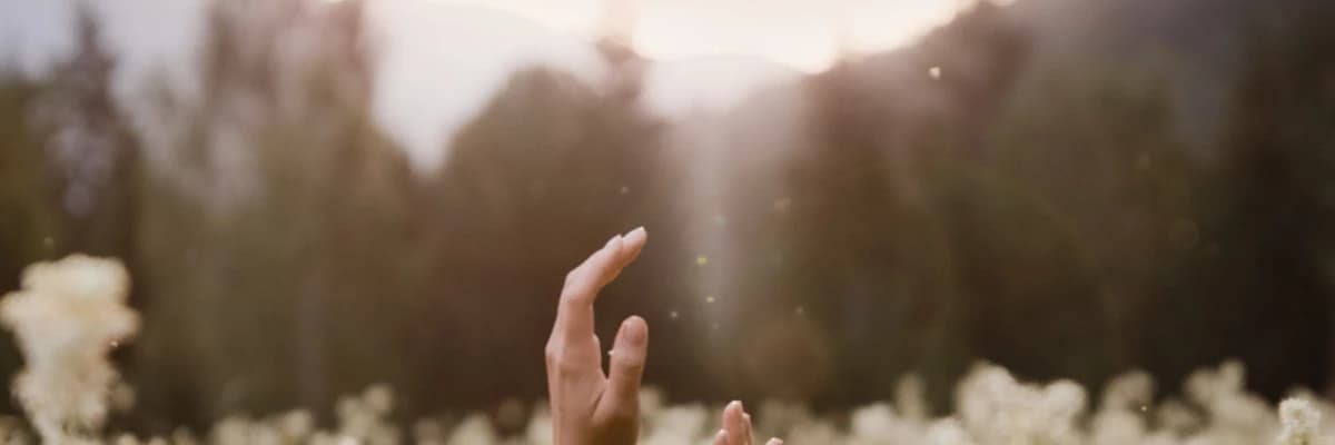 SAKİNLEŞMEK VE RAHATLAMAK İÇİN YAPILACAK BİR EGZERSİZ