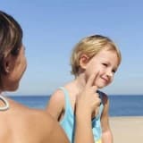 Bebek ve Çocuklar Güneşten Nasıl Korunmalı?