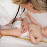 Bebeğiniz 6 aylık olmadan mutlaka testis muayenesi yapın